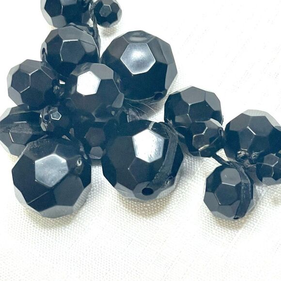 Black Cluster Beads on a Ribbon Tie Rondelle - Picture 5 of 5